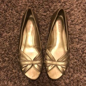 Kelly and Katie Wedges